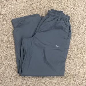 Gray Nike pant